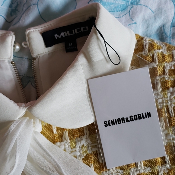 Yellow textured dress - Picture 4 of 6